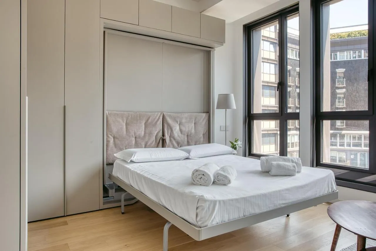 Apartment Joivy Chic Studio Close To Central Tower Milan Italy