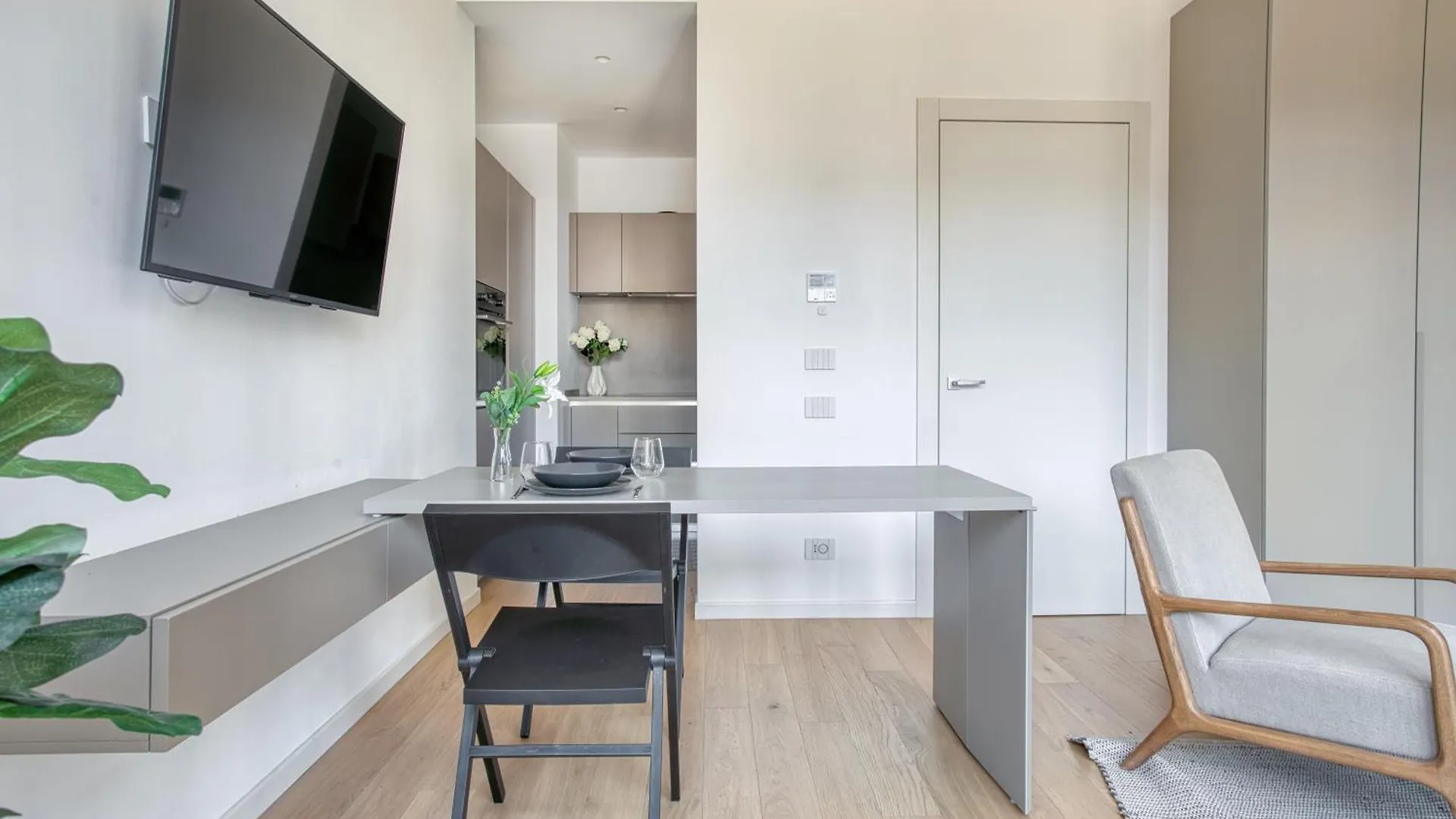 Apartment Joivy Chic Studio Close To Central Tower Milan