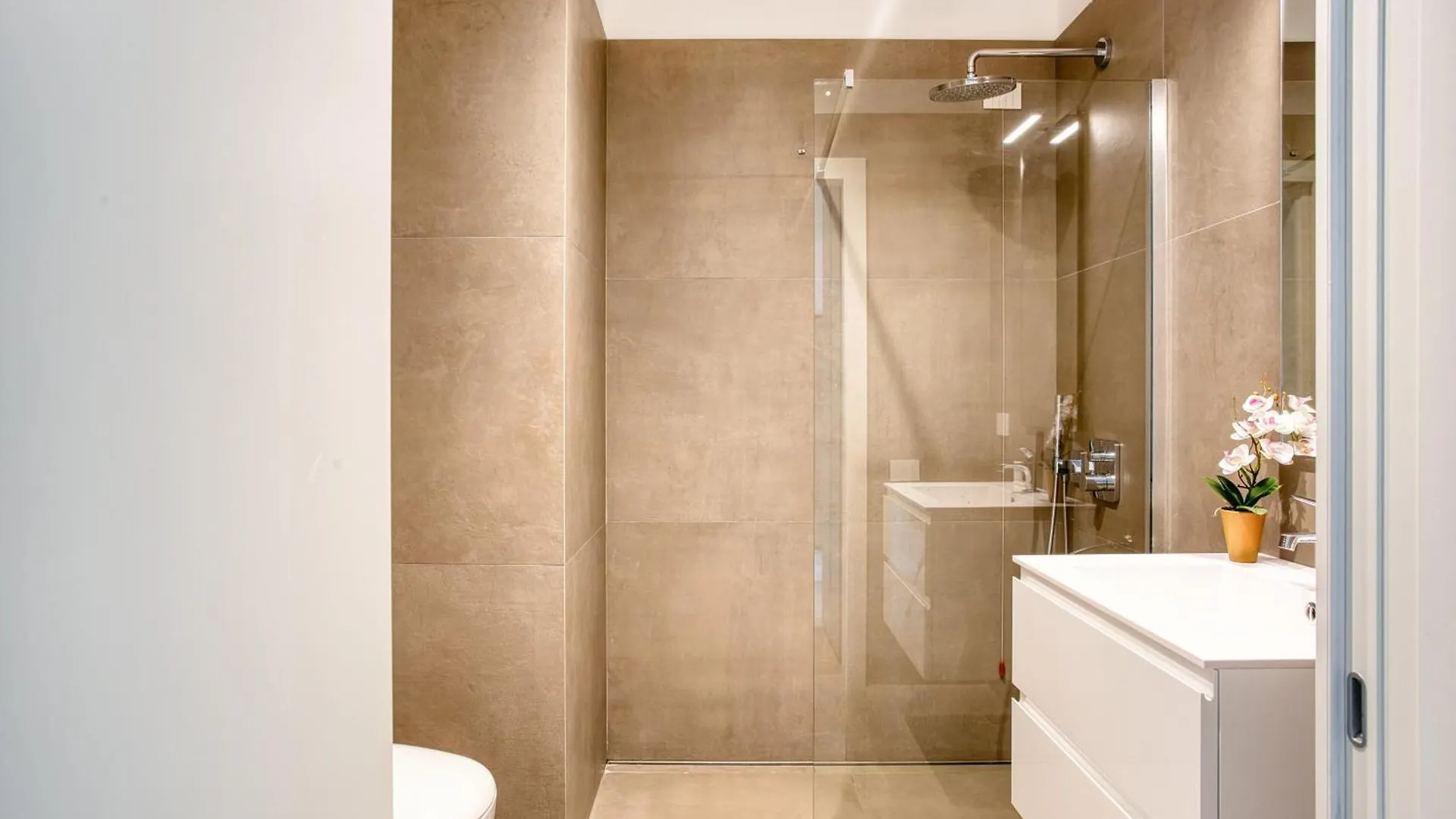 Joivy Chic Studio Close To Central Tower Milan 0*,