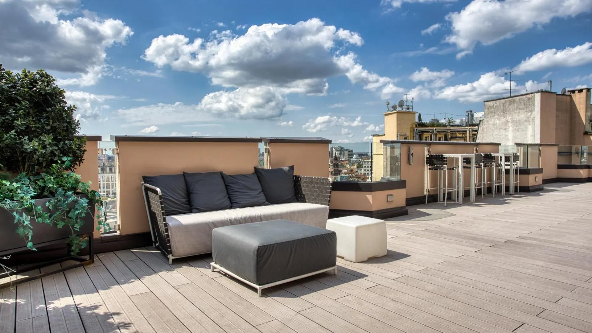 Apartment Joivy Chic Studio Close To Central Tower Milan Italy